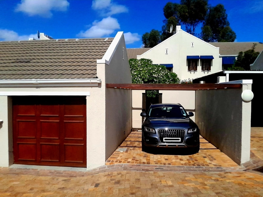 3 Bedroom Property for Sale in Sonstraal Western Cape